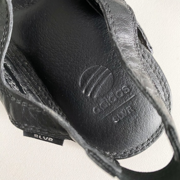 RARE ADIDAS SLVR Leather Barefoot Sandals - Picture 3 of 5